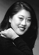 Kristi Yamaguchi Profile Picture