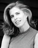 Elise Paschen Profile Picture