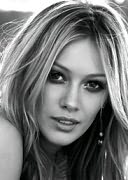 Hilary Duff Profile Picture