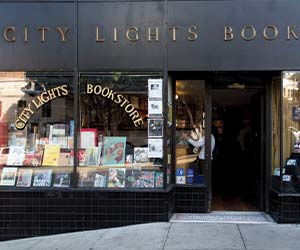 A People's History of the United States: 1492 to Present in Ferlinghetti's Light